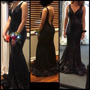 Elegant Prom/Ball Gown